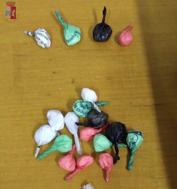 "Operazione Taxi diablo": giovane coppia consegnava dosi di cocaina a domicilio tra Cuneo e Savigliano