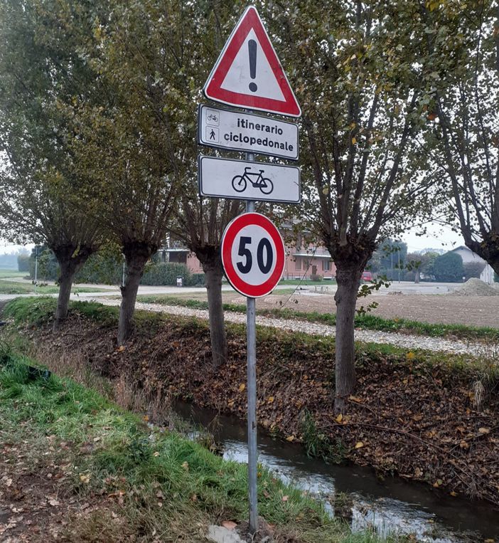 Racconigi, la maggioranza replica alle accuse sul degrado della ciclabile: "Illazioni e insulti contro la bellezza della Città" Racconigi, la maggioranza replica alle accuse sul degrado della ciclabile: "Illazioni e insulti contro la bellezza della Città"