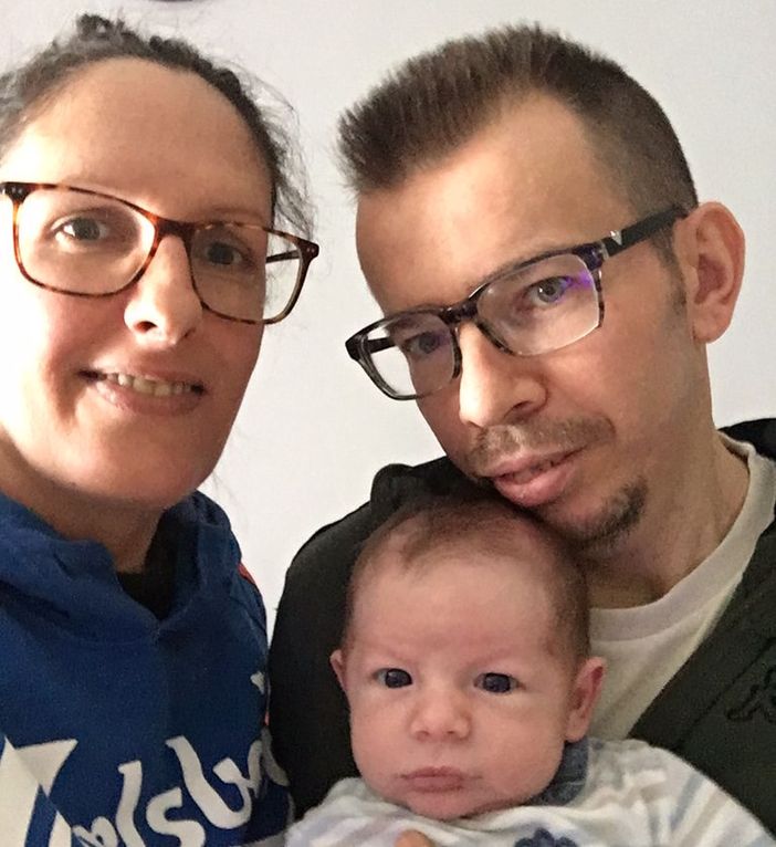 "Un parto esplosivo": troppo tardi per andare in ospedale, Mattia nasce in casa a Magliano Alpi