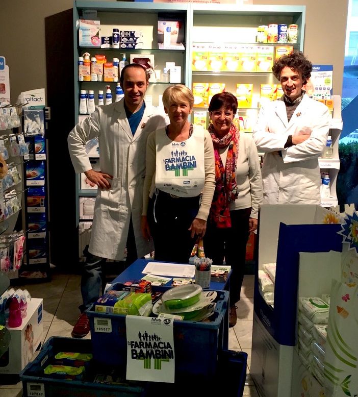 In farmacia a favore dei bambini a Cossano Belbo