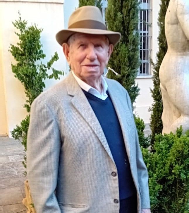 Ettore Foglio in Castiglia a Saluzzo nella mostra dell'Antiquariato a maggio 2024 Ettore Foglio in Castiglia a Saluzzo nella mostra dell'Antiquariato a maggio 2024