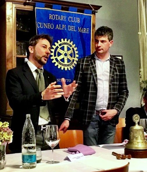 Cuneo: un successo la presentazione al Rotary del romanzo di Gian Maria Aliberti Gerbotto Cuneo: un successo la presentazione al Rotary del romanzo di Gian Maria Aliberti Gerbotto