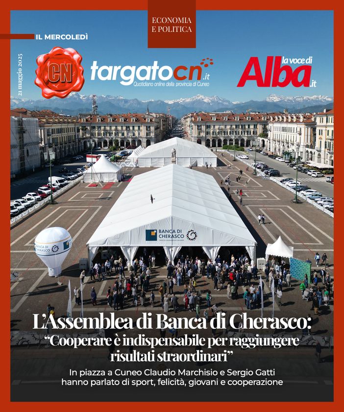 Il padiglione allestito in piazza Galimberti