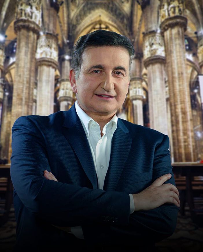 Roberto Giacobbo inaugura il nuovo “Centro dell’Efficienza Energetica” Roberto Giacobbo inaugura il nuovo “Centro dell’Efficienza Energetica”