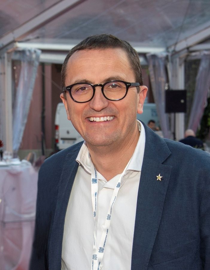 Claudio Testa nuovo Presidente dell’Avis Madonna del Pilone Claudio Testa nuovo Presidente dell’Avis Madonna del Pilone