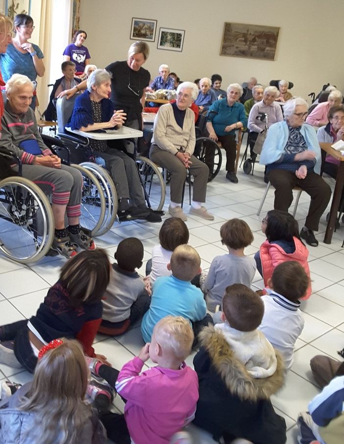 Anche a Cuneo nasce il progetto intergenerazionale “Diamoci una mano”