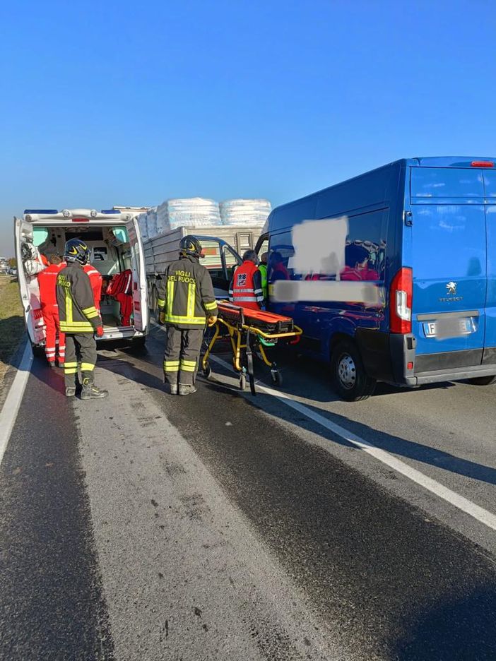 I soccorsi sulla Provinciale 161 I soccorsi sulla Provinciale 161