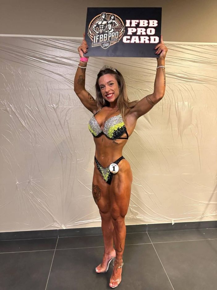 In foto la campionessa di bodybuilding Jessika Lo Presti (fonte Facebook)