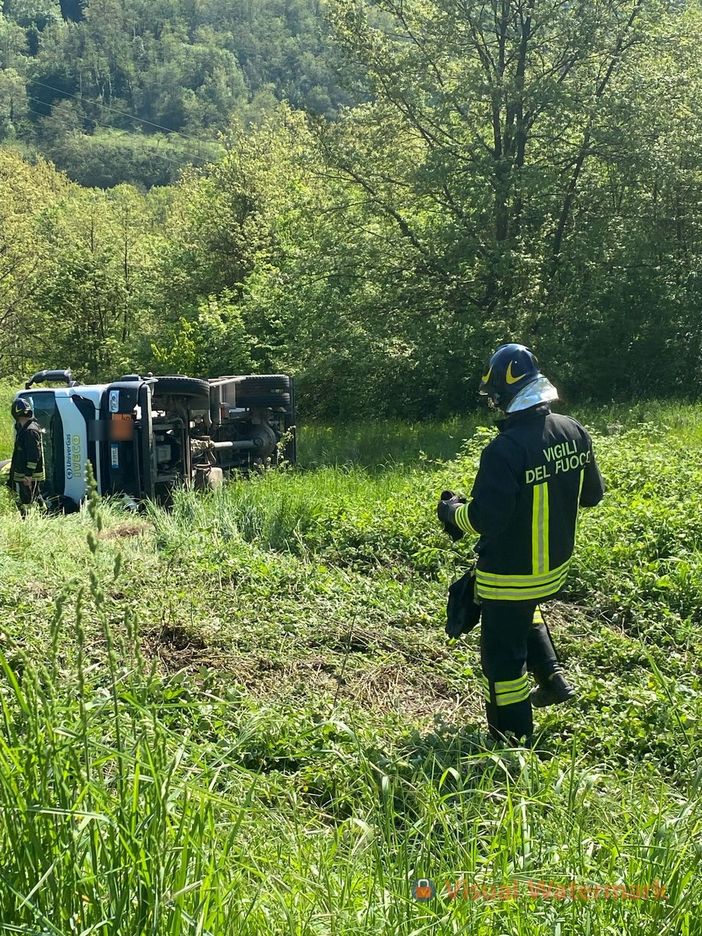 Operazioni complesse a Prunetto: ribaltata cisterna di GPL, in corso travaso in sicurezza