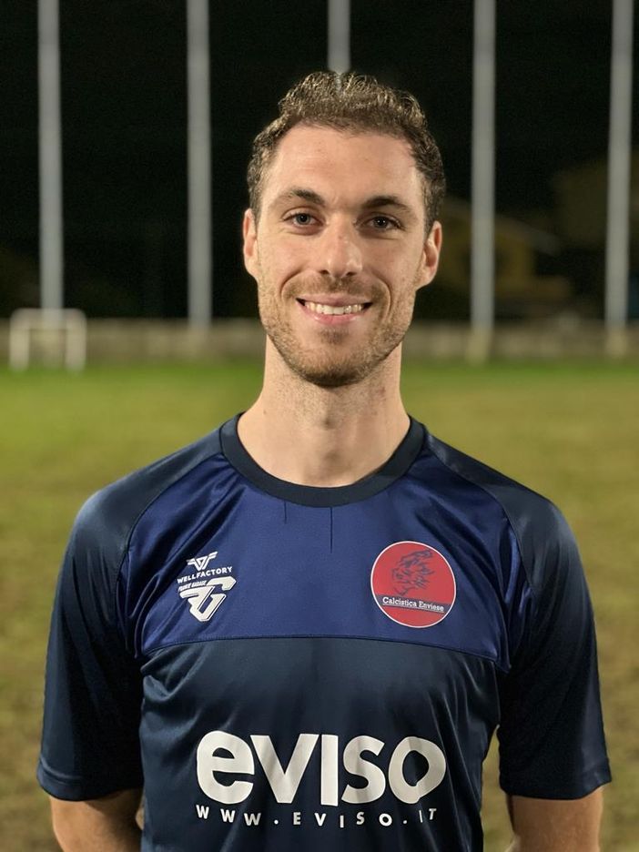 Secondo "Memorial Stefano Porretta” organizzato dalla Calcistica Enviese a due anni dalla sua scomparsa Secondo "Memorial Stefano Porretta” organizzato dalla Calcistica Enviese a due anni dalla sua scomparsa