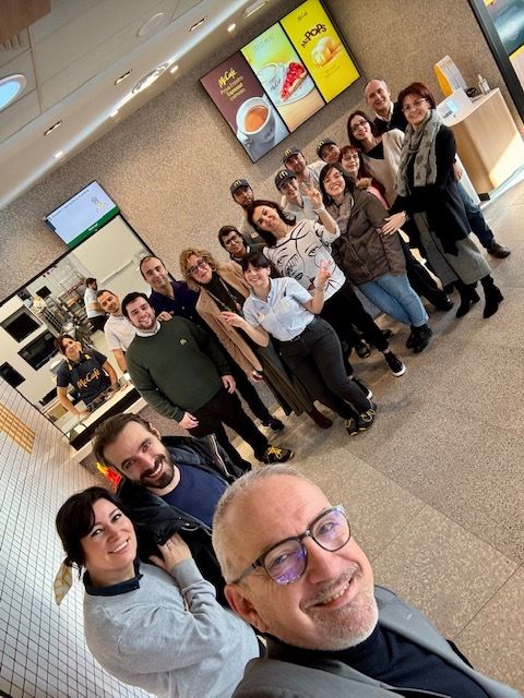 "#ciparliconMc?”: 25 anni di McDonald’s in Granda, in un libro ricco di emozioni e pezzi di vita