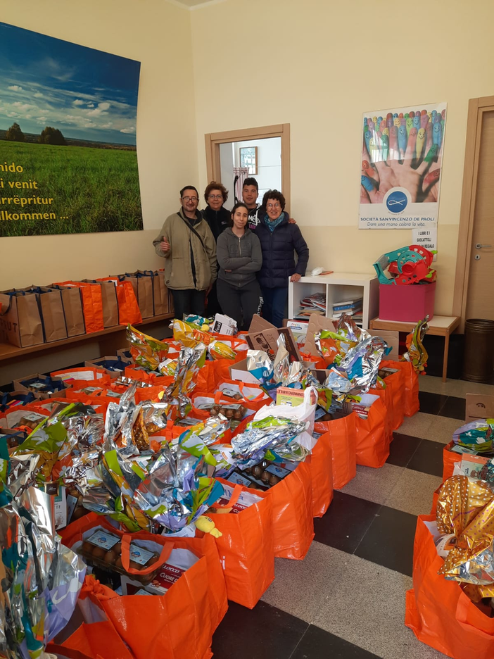 Pasqua di Solidarietà, un successo l'edizione 2023: raccolto materiale per oltre 8.800 euro