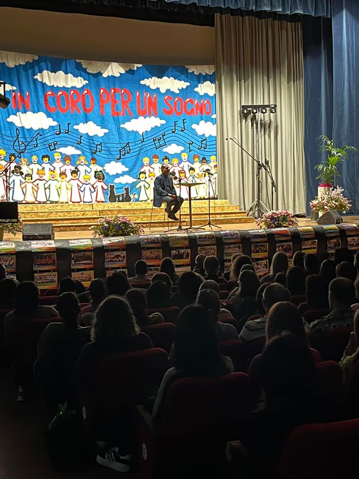 Lo tsunami dell'adolescenza: Alberto Pellai ospite di "Verso il Polo" a Busca