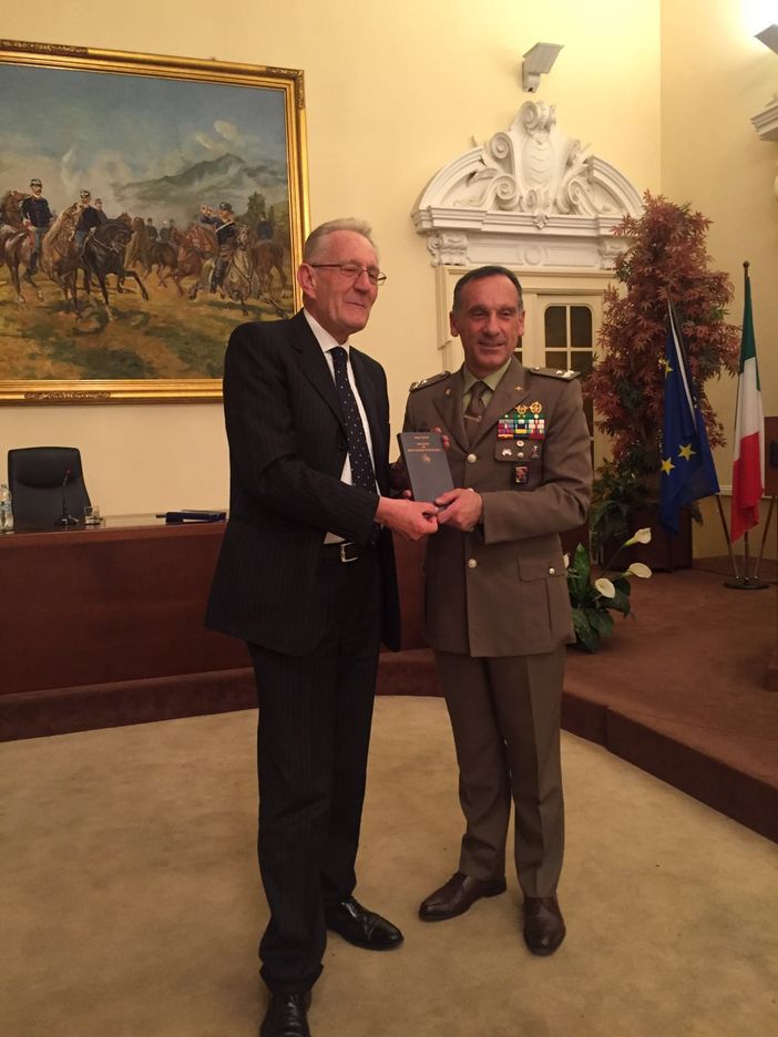 Educazione Finanziaria: un successo la lectio magistralis di Beppe Ghisolfi alla scuola di applicazione militare di Torino