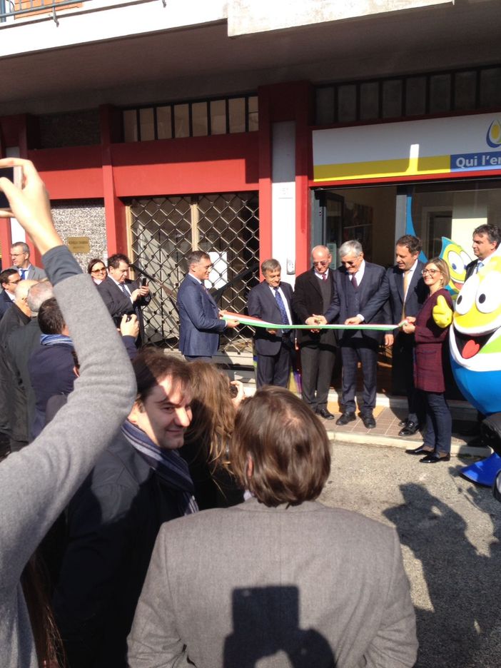 Dogliani, un successo l'inaugurazione del nuovo sportello Egea Dogliani, un successo l'inaugurazione del nuovo sportello Egea