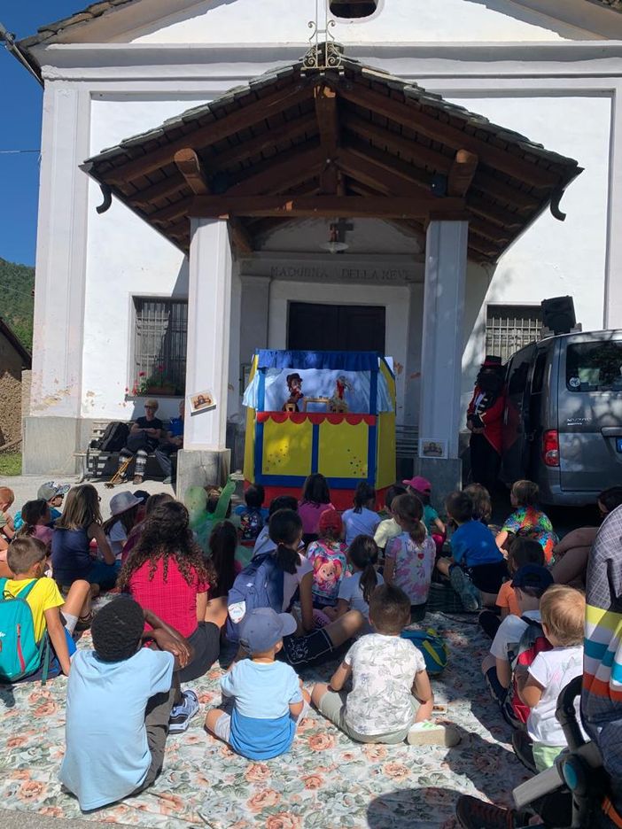 Ritornano alla Piatta di Montemale le "Favole a passeggio", sei chilometri di percorso animato per bambini e famiglie