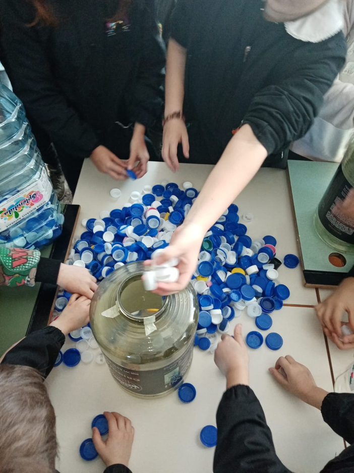 All’Istituto comprensivo di Bene Vagienna il progetto “Teniamoci il tappo”