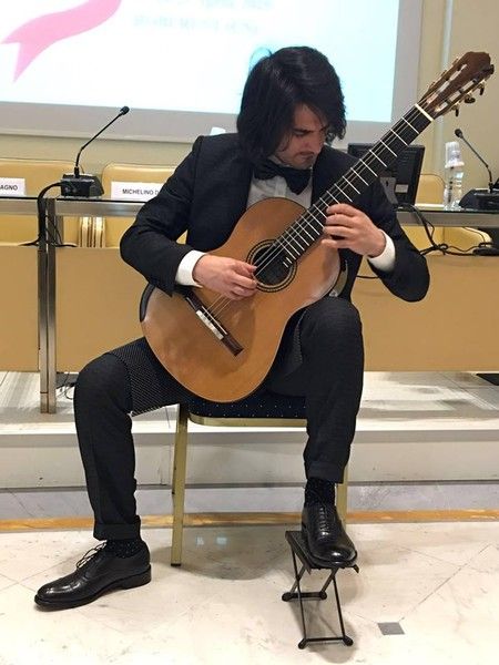 Chitarristi da tutta Europa per il 41° Concorso Nazionale “Ansaldi” di San Giacomo di Roburent Chitarristi da tutta Europa per il 41° Concorso Nazionale “Ansaldi” di San Giacomo di Roburent