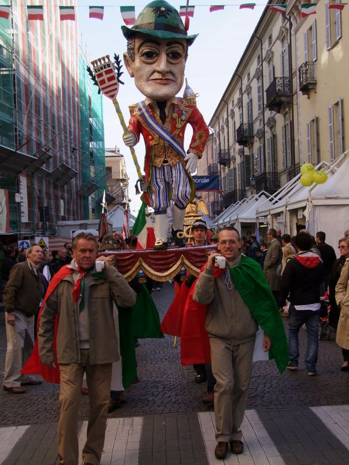 Cuneo ha esaltato la dodicesima Adunata degli Uomini di Mondo