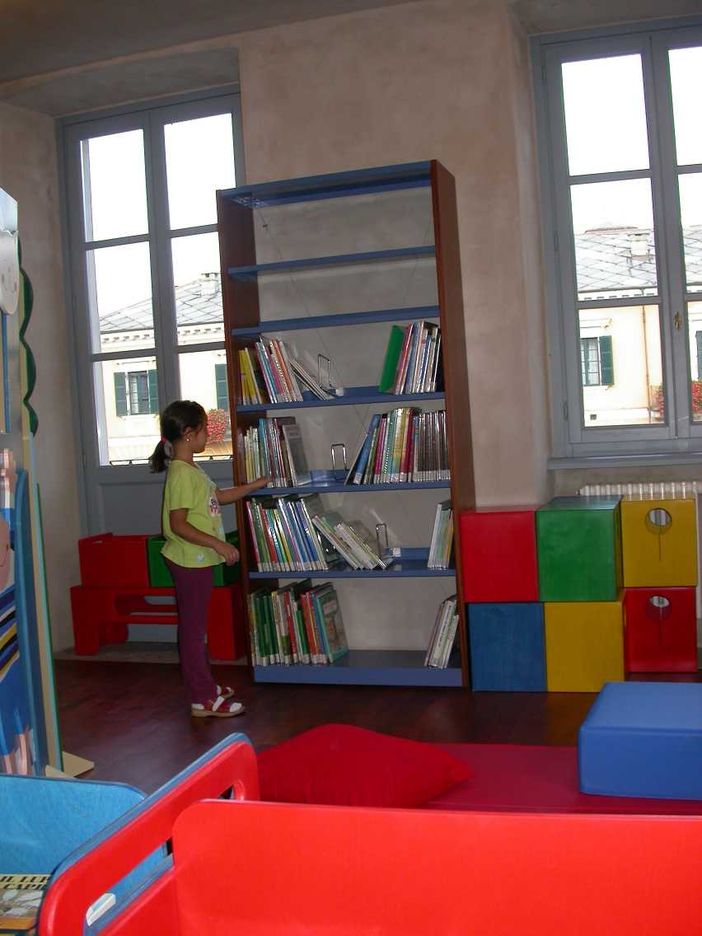 Oltre 21500 volumi della biblioteca di Barge sono presenti sul catalogo online