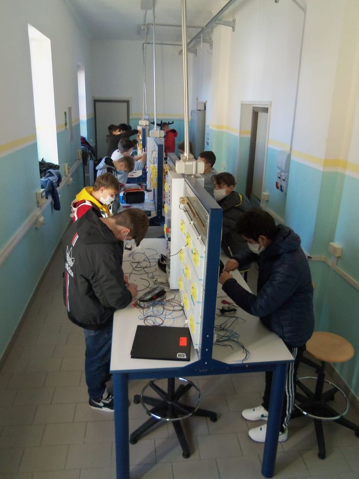 Iscriviti al Grandis di Cuneo e diventa MANUTENTORE! Iscriviti al Grandis di Cuneo e diventa MANUTENTORE!