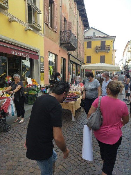 Alba, il mercato torna in via Maestra. Sabato il rientro dei banchi dopo sei mesi di assenza