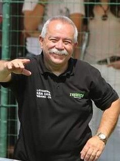 L'ultimo addio di Fossano a Claudio Gambone, fondatore dell'allevamento di pastori tedeschi "Casa Dani"