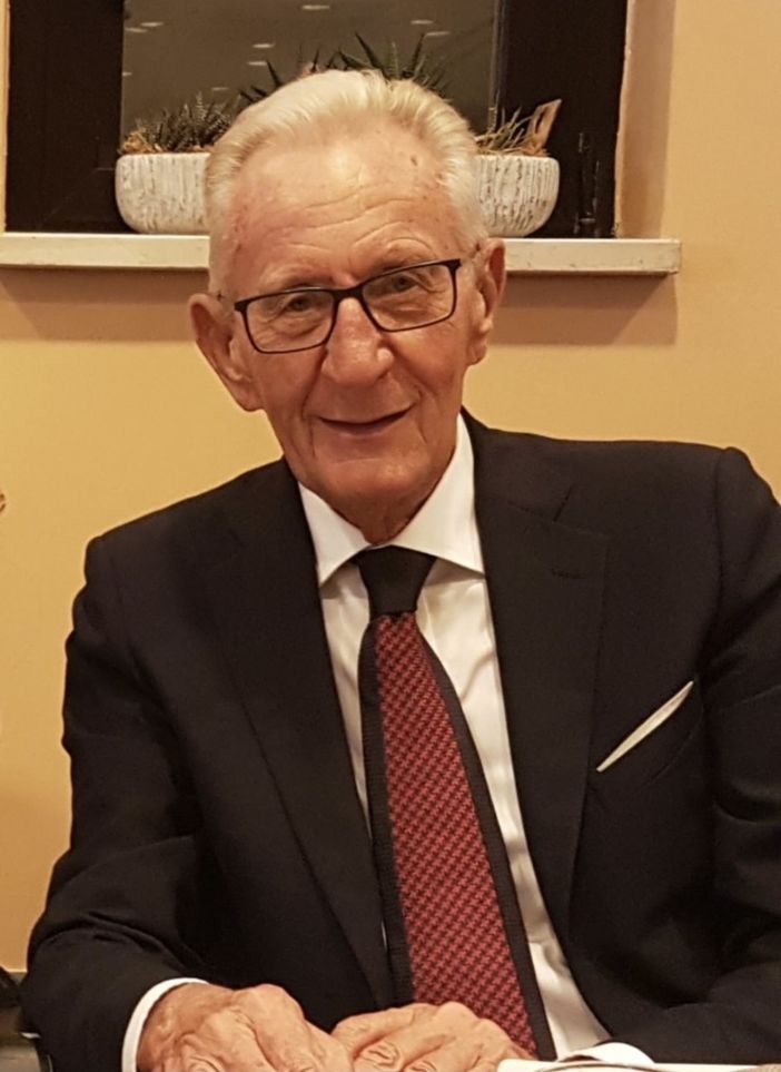 Cuneo, Beppe Ghisolfi spiega i termini della finanza ai membri dell'Unitre Cuneo, Beppe Ghisolfi spiega i termini della finanza ai membri dell'Unitre