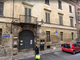 La facciata della scuola Montalcini