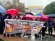 La manifestazione Usb di fronte allo stabilimento Ferrero