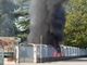 Fiamme nel piazzale dell'azienda Capetta di Neive, danni contenuti [VIDEO]