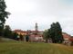 Scorcio medievale di Saluzzo e il parco Vigna Ariaudo Scorcio medievale di Saluzzo e il parco Vigna Ariaudo