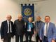 Da sinistra: Ginetto Pellerino, Luciano Giri, Piera Arata (presidente Rotary club di Alba), Francesco Testa, Roberto Buongarzone