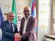 Stretta di mano tra il sindaco Bo e il neo presidente della Provincia Robaldo