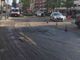 Le operazioni di asfaltatura effettuate in corso Langhe ad Alba nei giorni scorsi