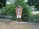 La casetta di bookcrossing realizzata da Davide e Mirco a Paesana