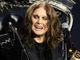 Ozzy sul trono di pipistrello al concerto di Birmingham
