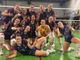 Le pumine festeggiano a Garlasco (foto Mondovì Volley)