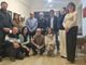 Andrea Molineris con gli amici del Caffè letterario di Albedo e soci Leo e Lions Andrea Molineris con gli amici del Caffè letterario di Albedo e soci Leo e Lions