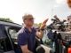 Mario Roggero all'arrivo al carcere di Bollate