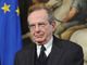 Tutela risparmiatori, per il ministro Padoan urgente intervenire per superare il gap di &quot;educazione finanziaria delle famiglie&quot;