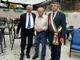 Da sinistra: l'Assessore Carlo Gabetti, il centenario Carlo Canis ed il sindaco Claudio Raviola
