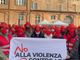 A Mondovì la marcia dei cappellini rossi contro la violenza sulle donne  [FOTO E VIDEO]