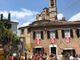 Il Borgo di Neive rivive il suo passato medievale, tra giullari, falconieri, musici e stand gastronomici