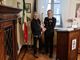Maresciallo in congedo dona ai Carabinieri l’Ombrello della Pace