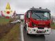 Auto fuori strada sulla Bovesana, intervengono i vigili del fuoco Auto fuori strada sulla Bovesana, intervengono i vigili del fuoco