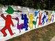 Racconigi, al Centro Cicogne un murales in stile Keith Haring grazie ai giovani &quot;pittori&quot; dell'asilo Salvo d'Acquisto