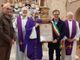 Padre Francesco Saglia ultimo a destra nella foto scattata durante la consegna della cittadinanza onoraria ai Frati Capuccini nel dicembre 2019 Padre Francesco Saglia ultimo a destra nella foto scattata durante la consegna della cittadinanza onoraria ai Frati Capuccini nel dicembre 2019