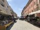 Il mercato settimanale nelle vie di Cuneo