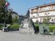Le penne nere di Villanova Mondovì rinnovano il monumento all'Artigliere